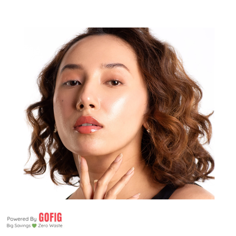 Shibel Compliments - Peachy Coral Lip Embellish Gloss Balm (6 ml)